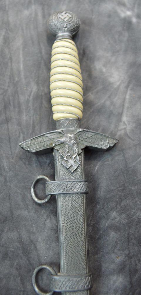 WWII German Luftwaffe dagger — blade detail