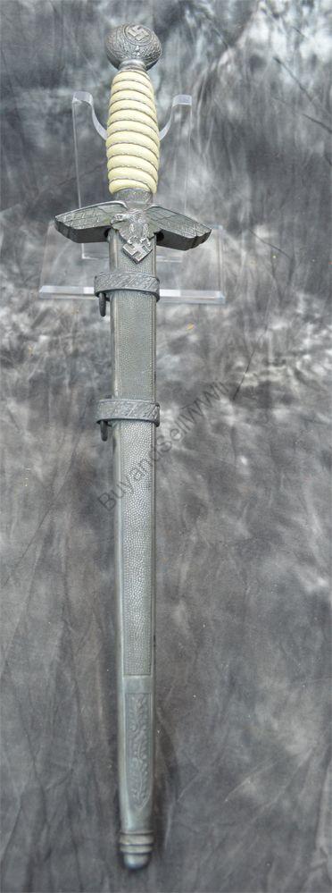 WWII German Luftwaffe dagger — crossguard detail