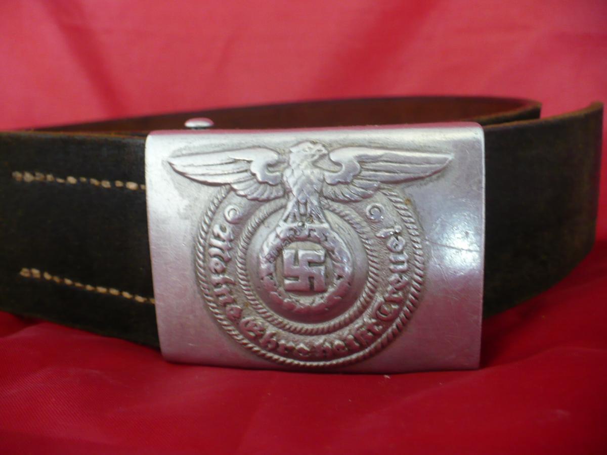 WW2 German SS belt buckle with SS runes and motto