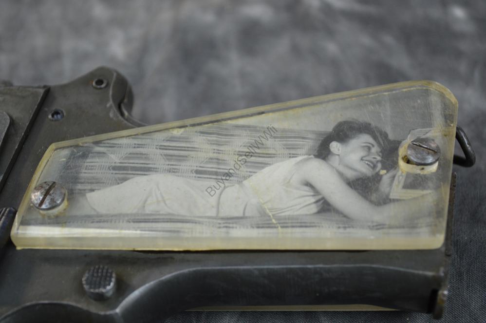 WWII Radom Pistol — grip detail